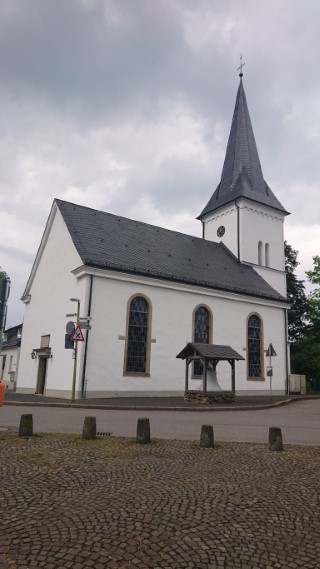 Die ev. Dorfkirche in Rüggeberg - (c) Joachim Kutzner